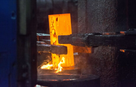 Closed Die Hydraulic Press Forge