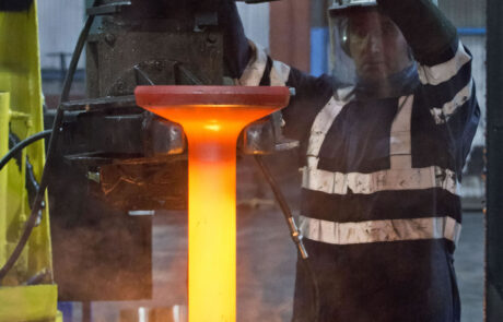 Closed Die Hydraulic Press Forge