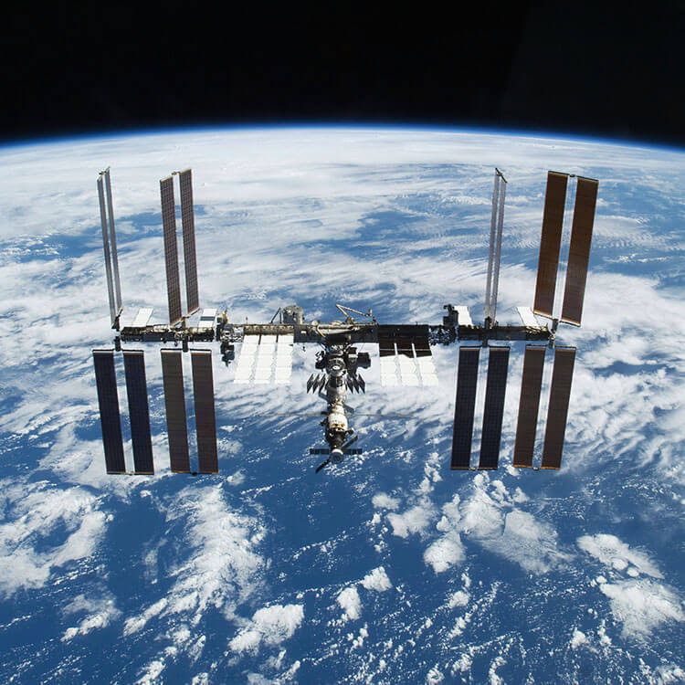 Space Forging Markets