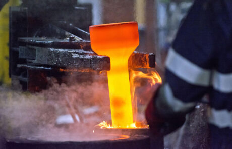 Closed Die Hydraulic Press Forge