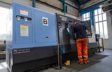 CNC PUMA-5100L